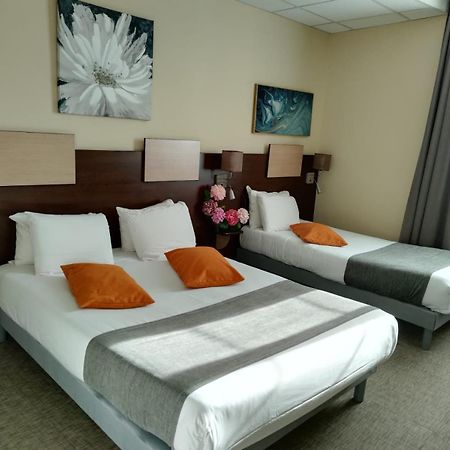 אנז'ה Hotel De Champagne מראה חיצוני תמונה