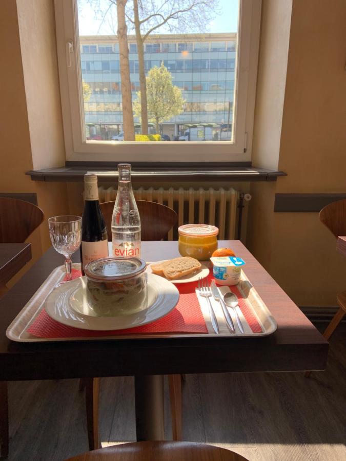 אנז'ה Hotel De Champagne מראה חיצוני תמונה