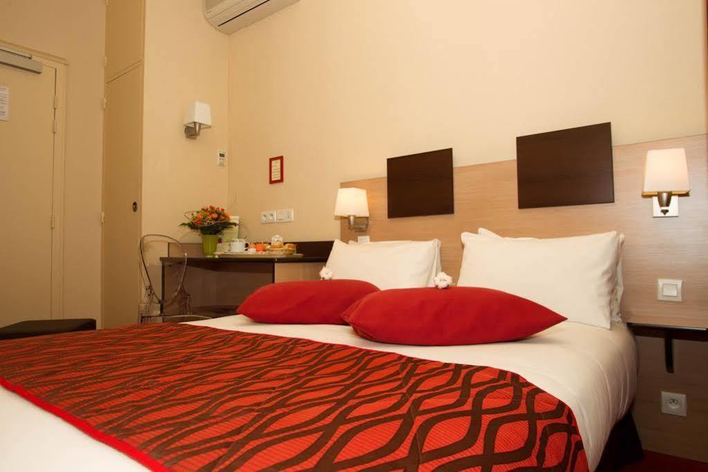 אנז'ה Hotel De Champagne מראה חיצוני תמונה